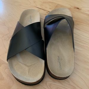 Universal Thread sandals